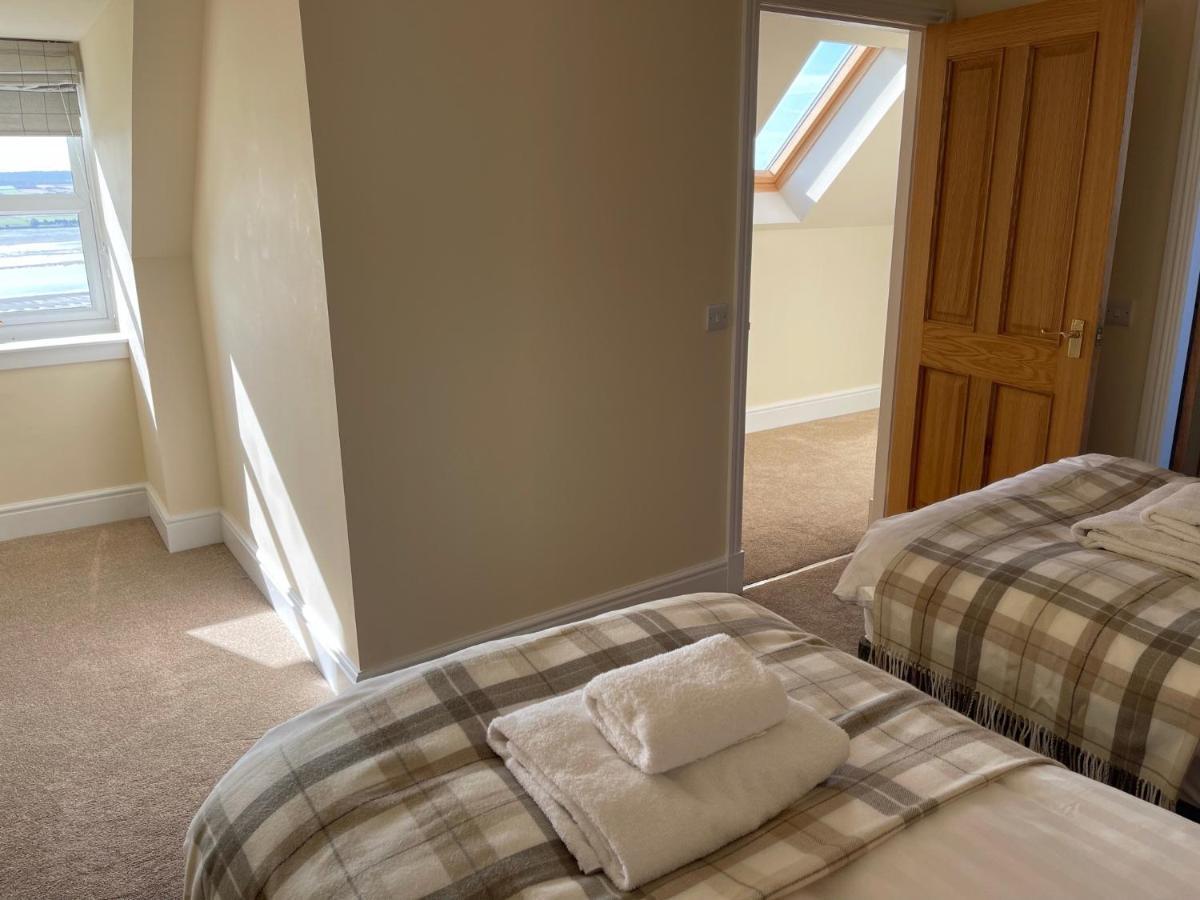 Highland Farm Cottages Dingwall Exterior photo