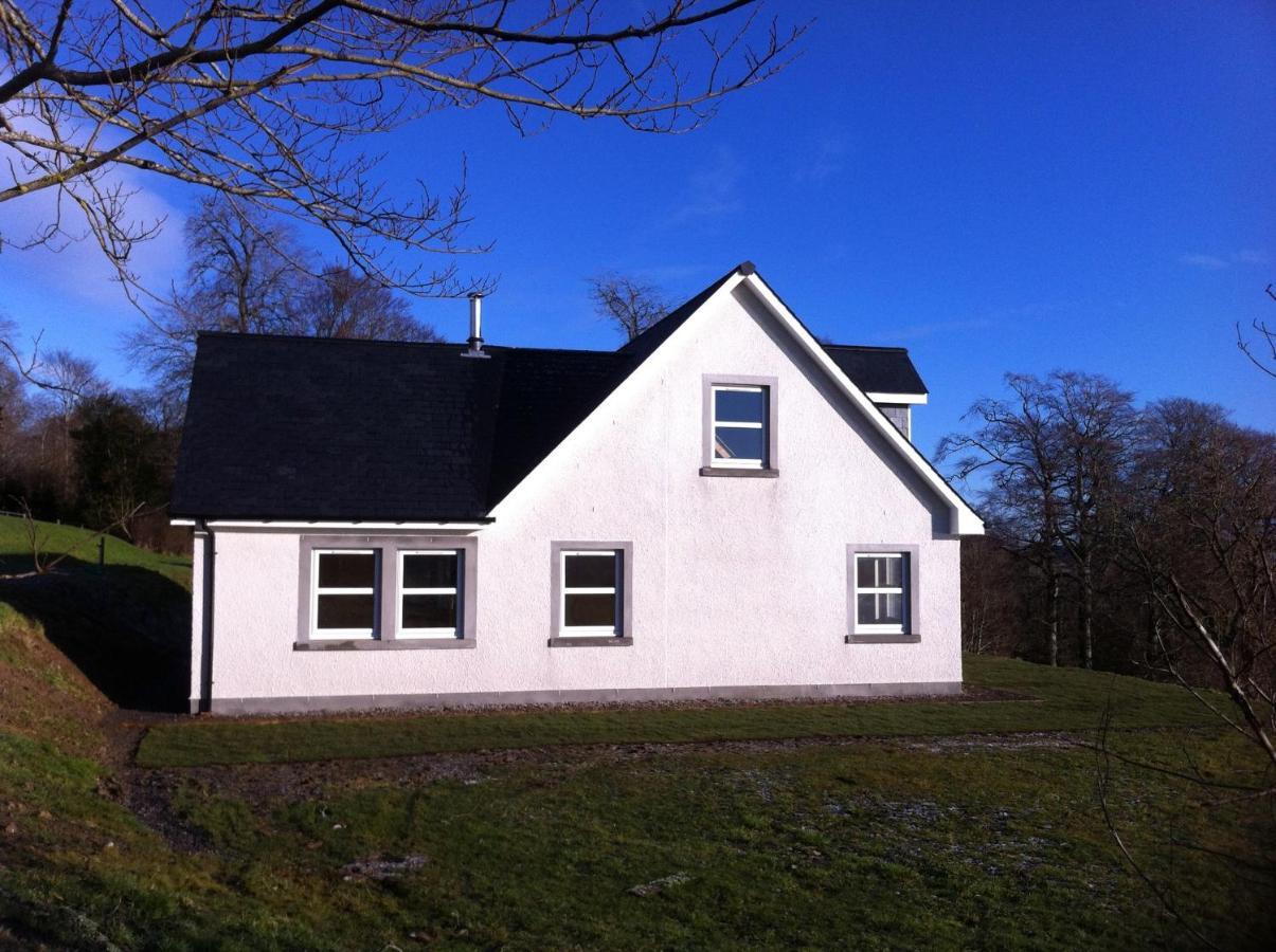 Highland Farm Cottages Dingwall Exterior photo